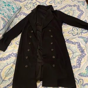 Black collar belted coat